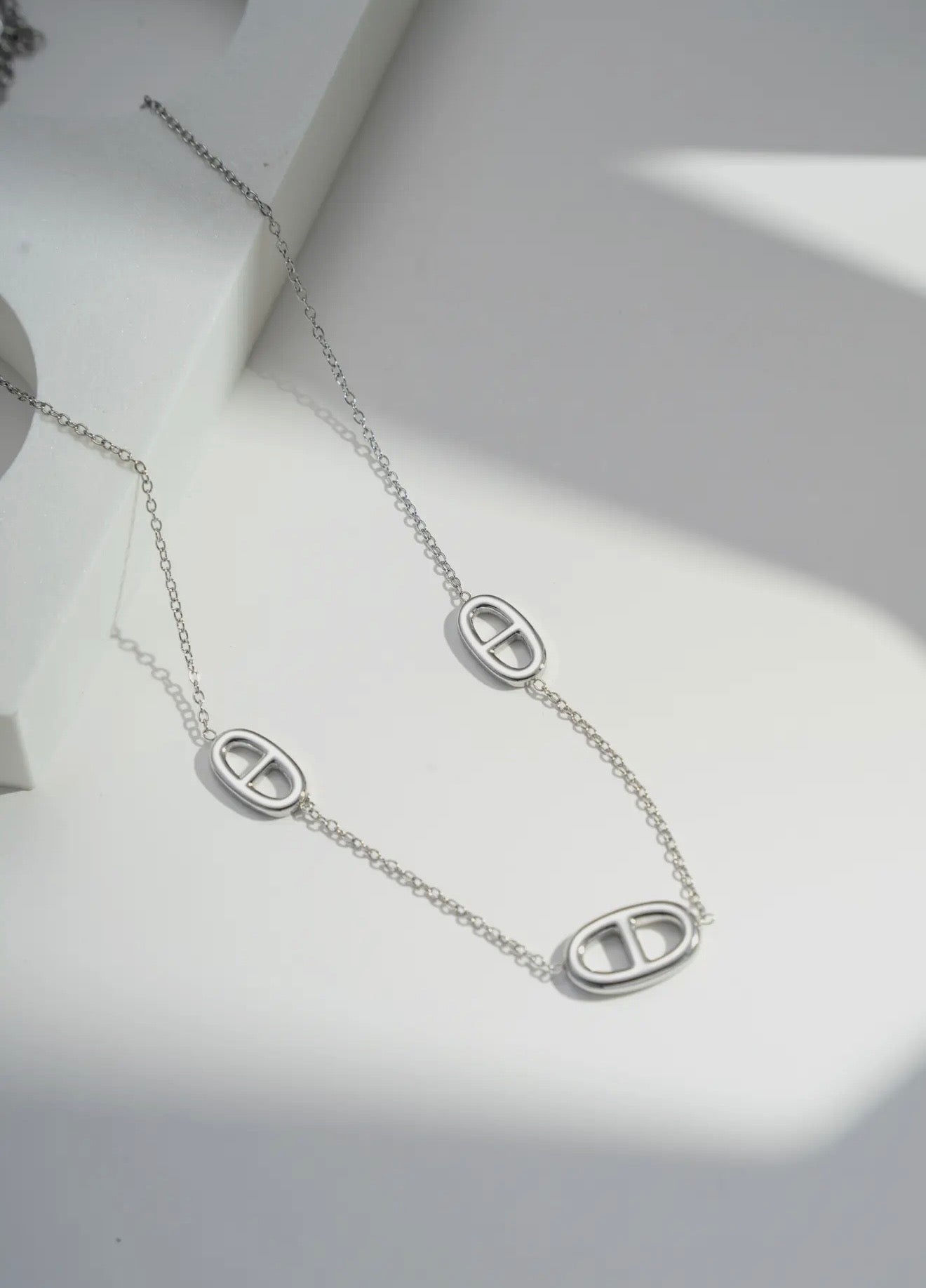 Collier argent - motif ovale