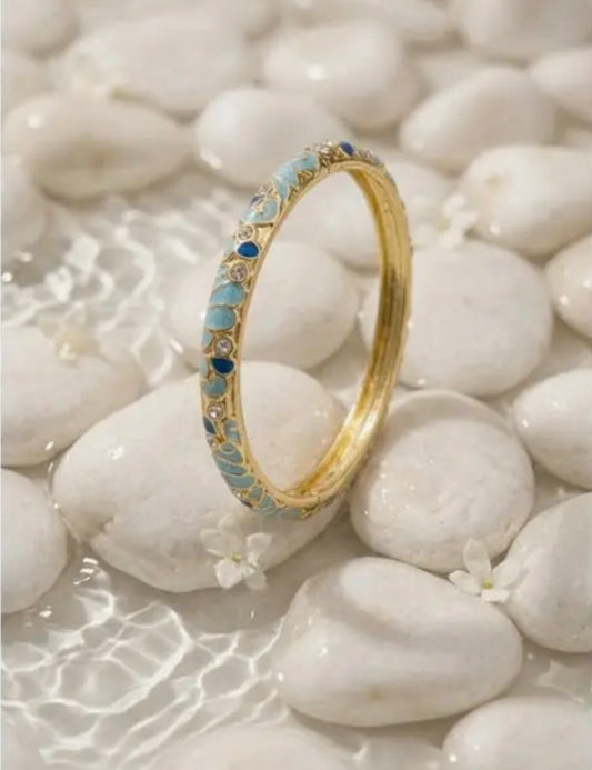 JONC THAÏLANDAIS ÉMAILLÉE EN LAITON – MOTIF FLEURS BOHEME BLEU CHIC 🌸