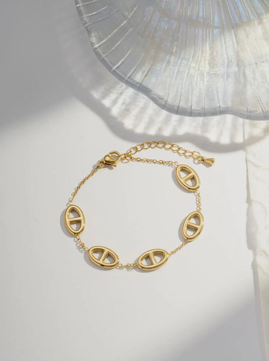 Bracelet design ovale doré