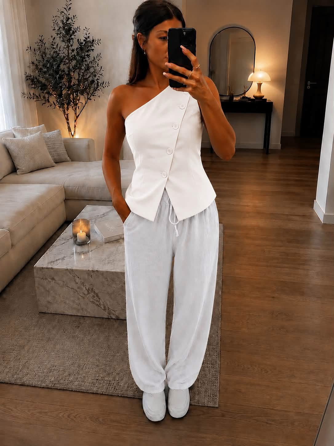 TOP ASYMÉTRIQUE BLANC 🤍