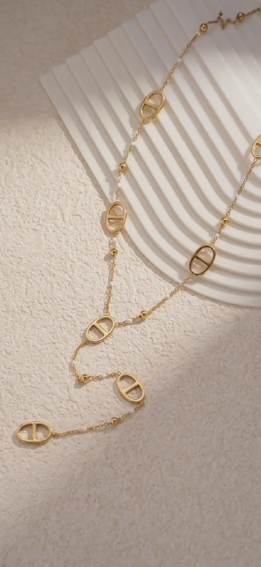 Collier ovale & strass